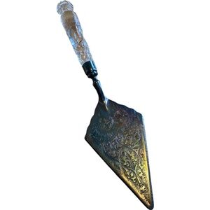 Vintage Rogaska GALLIA Etched Crystal handle Silver Plated ornate cake server